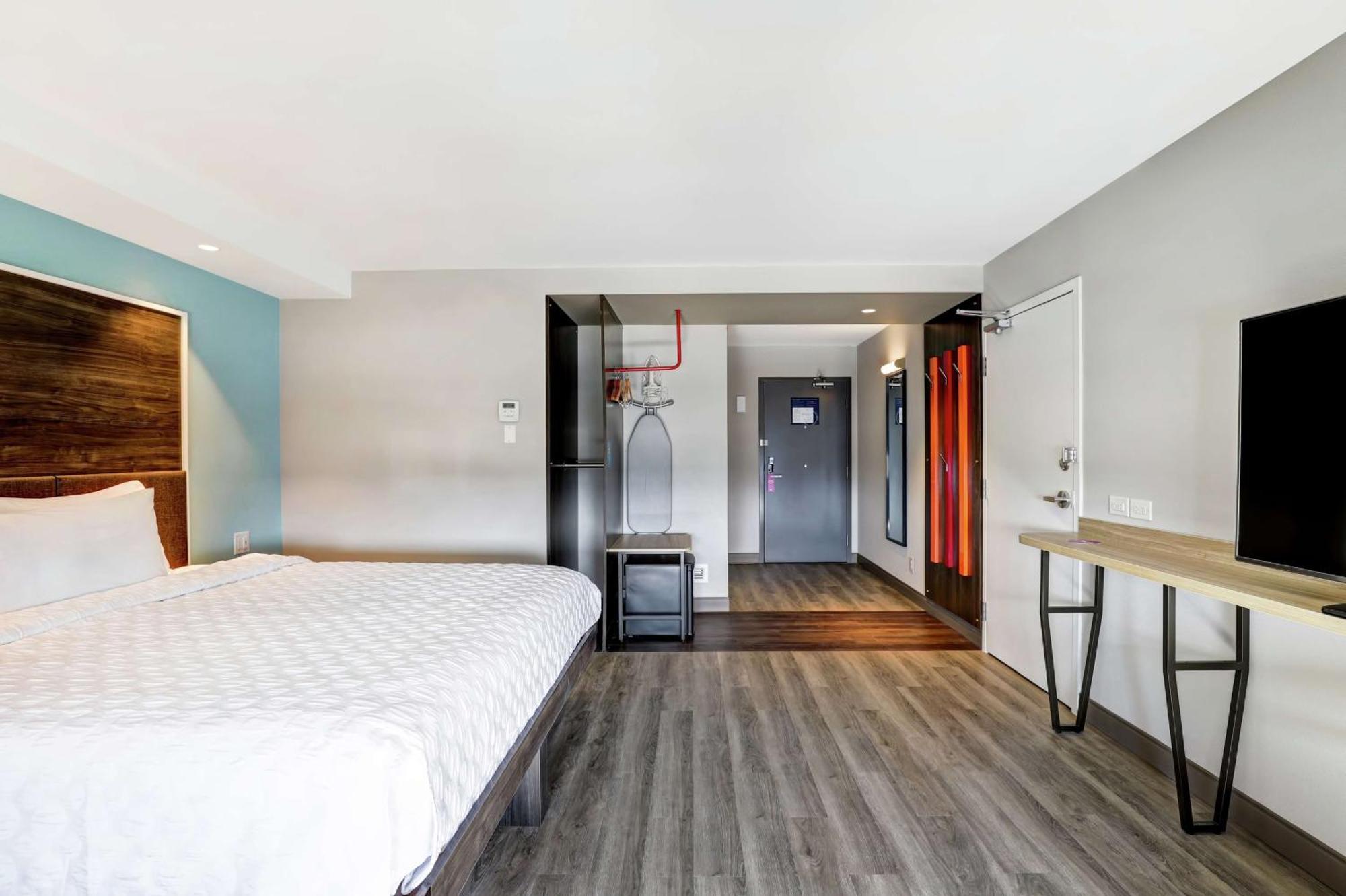 Tru By Hilton Edmonton Windermere Luaran gambar