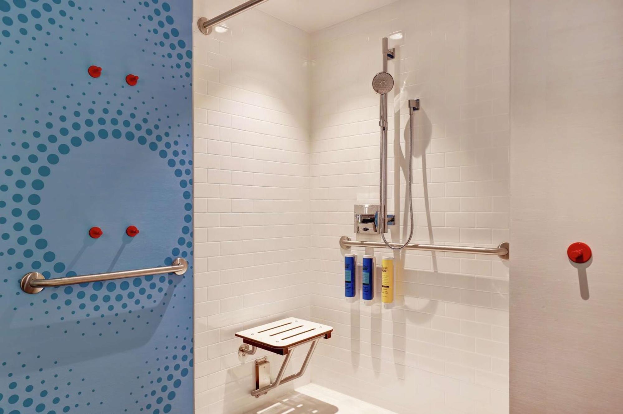 Tru By Hilton Edmonton Windermere Luaran gambar